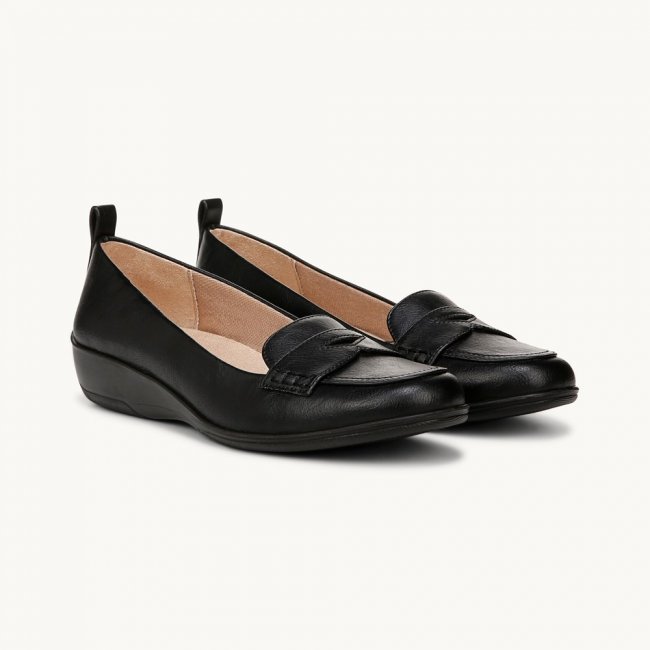 LifeStride Ivonne Loafer - Black Faux Leather