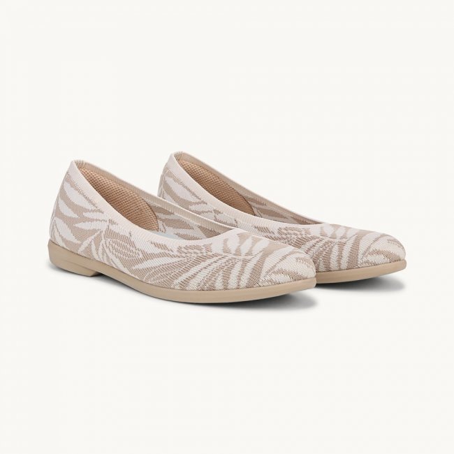LifeStride Kit 2 Ballet Flat - Beige Knit Fabric