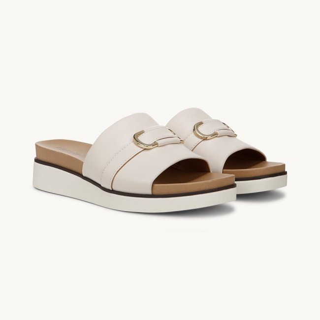 LifeStride Genevieve Flat Sandal - Creme Beige Faux Leather