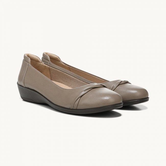 LifeStride Impact Slip On - Taupe