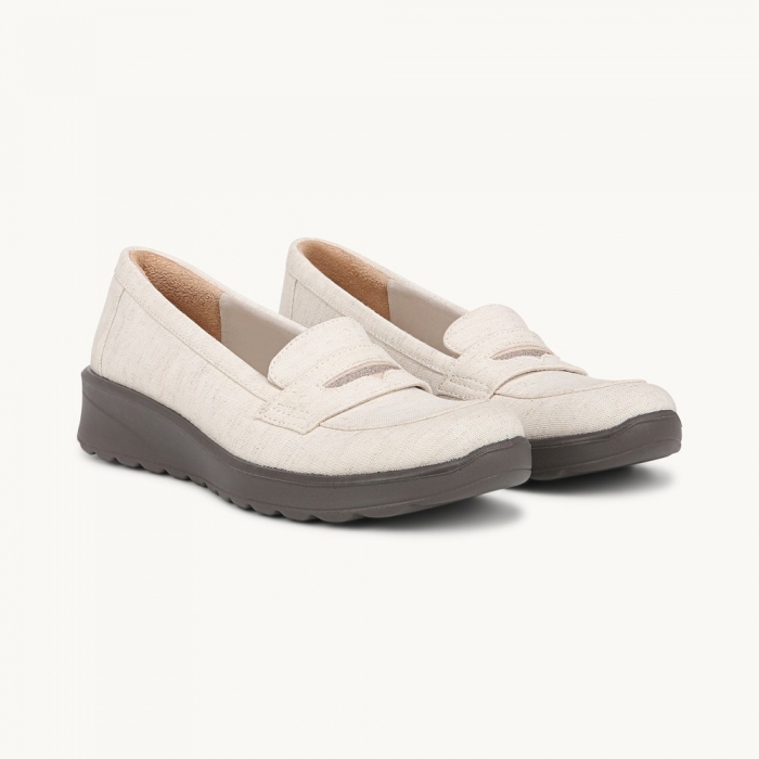 LifeStride Gamma Loafer - Beige Fabric