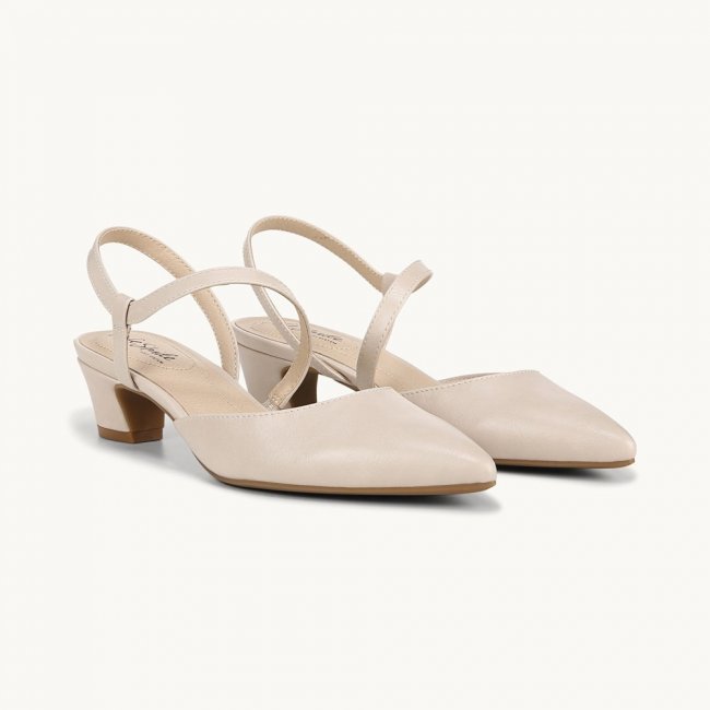 LifeStride Minimalist Pump - Almond