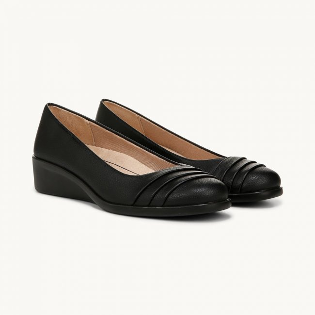 LifeStride Jenna Slip On - Black Faux Leather