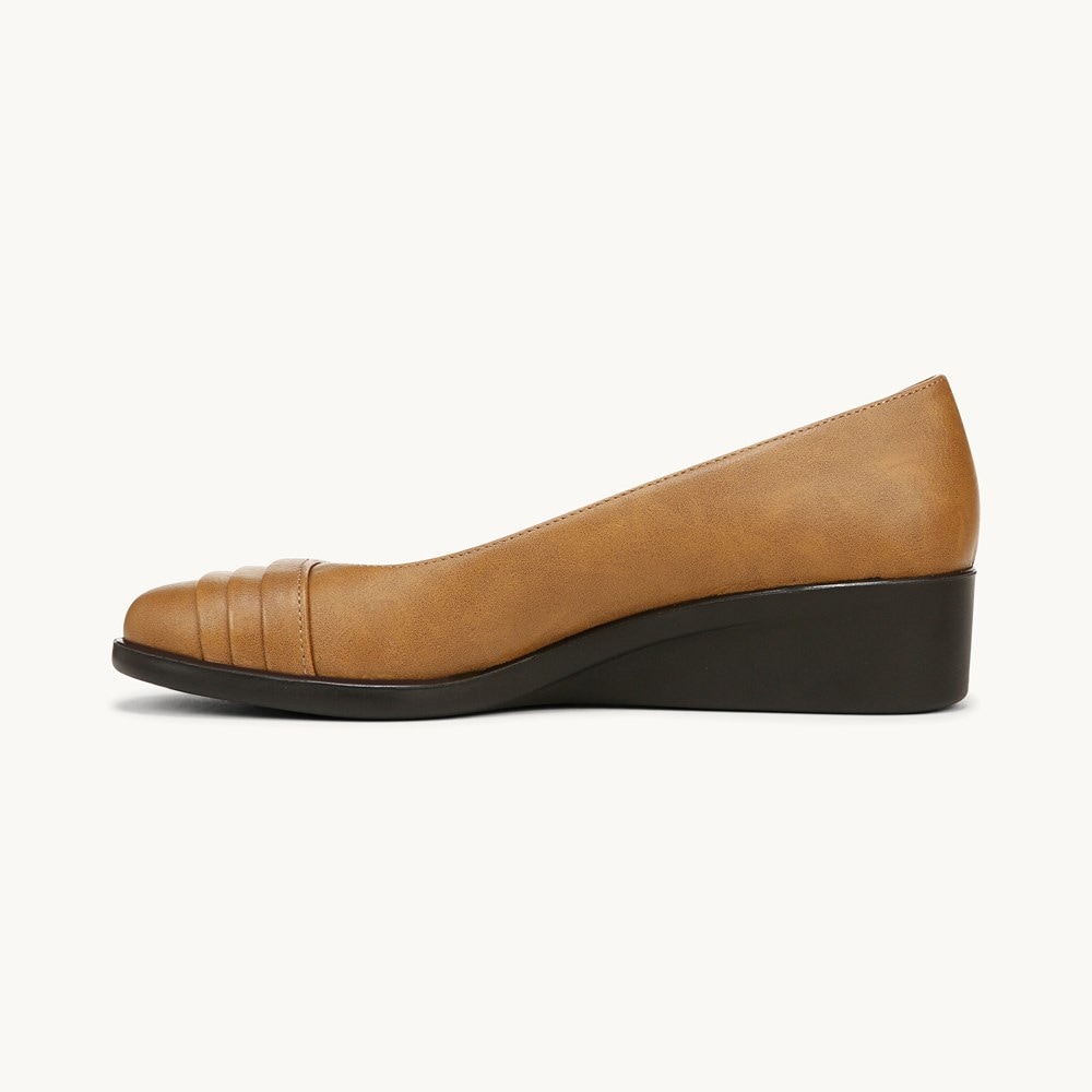 LifeStride Jenna Slip On - Tan Faux Leather