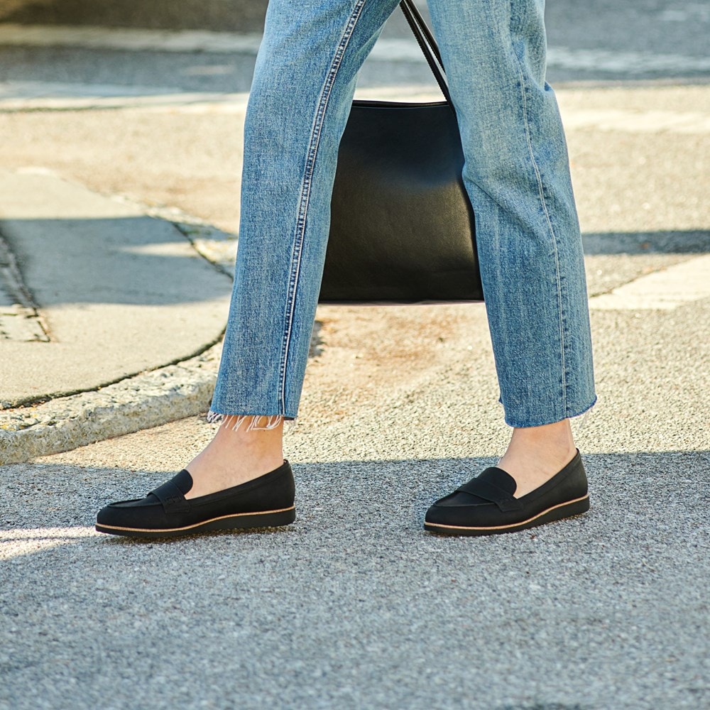 LifeStride Zee Loafer - Black/Black