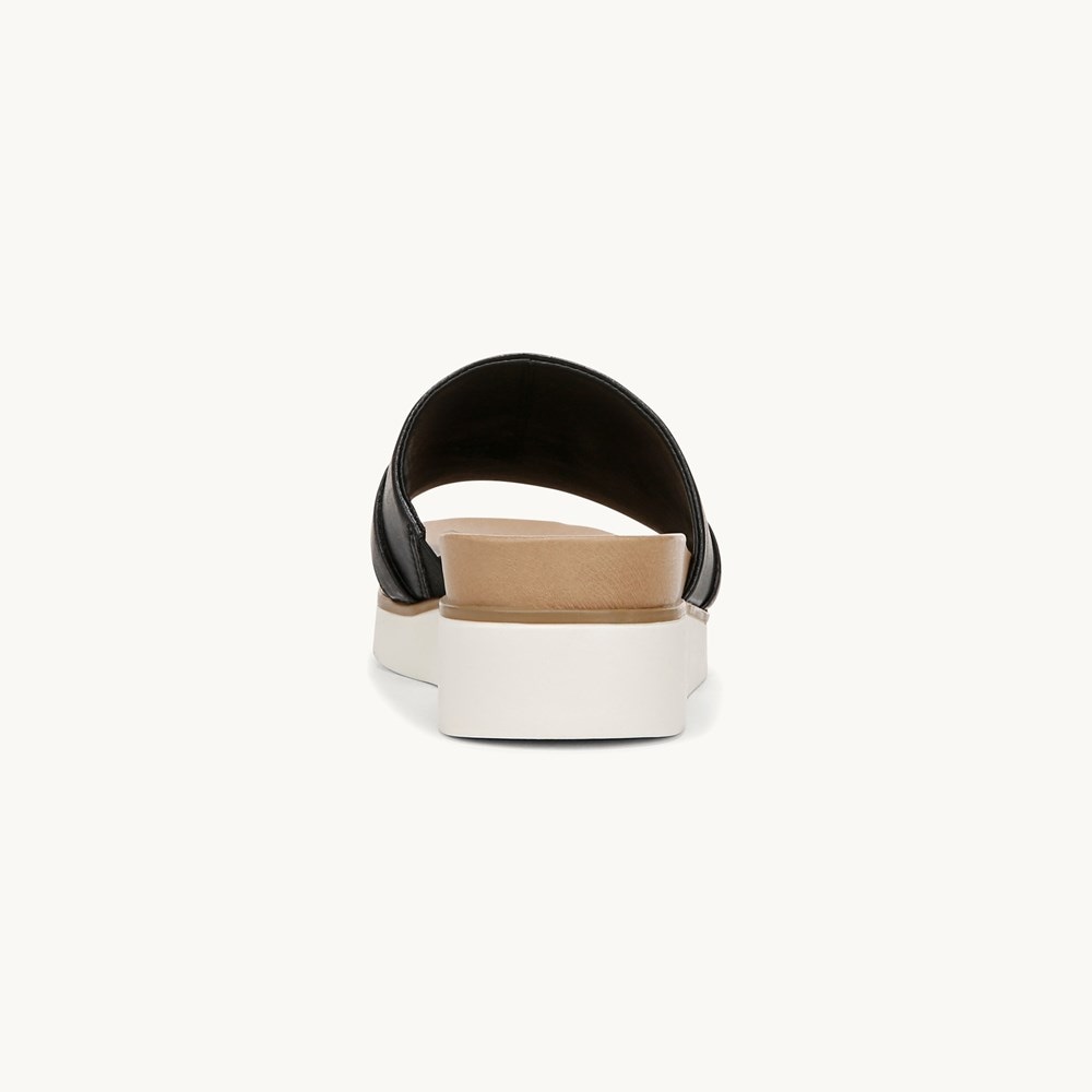 LifeStride Genevieve Flat Sandal - Black Faux Leather