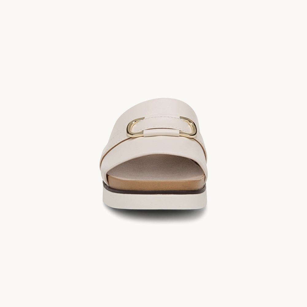 LifeStride Genevieve Flat Sandal - Creme Beige Faux Leather
