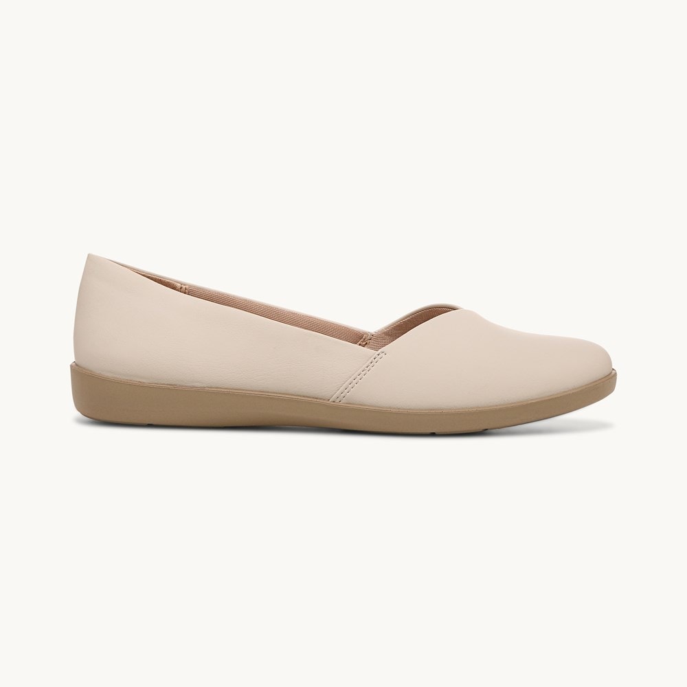 LifeStride Notorious Flat - Almond Fabric
