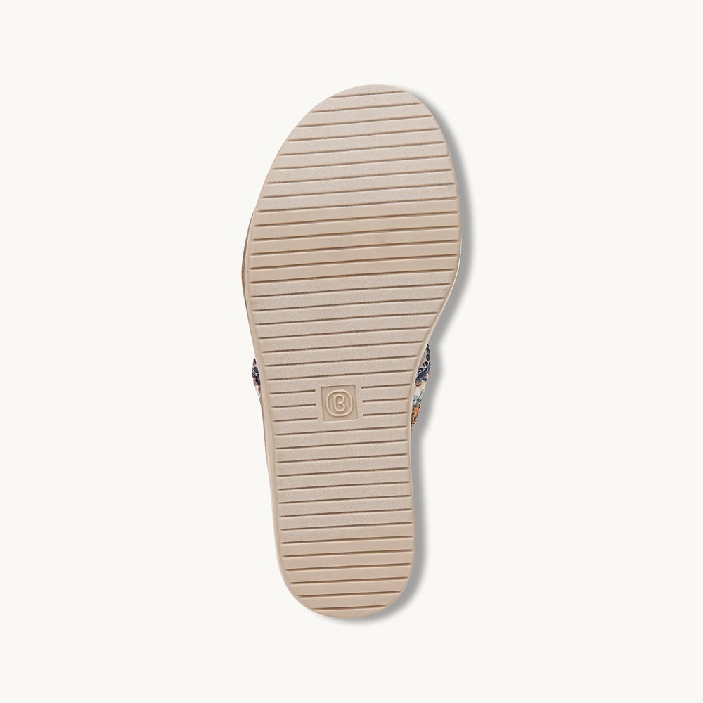 LifeStride Resort Wedge Sandal - Multi Fabric