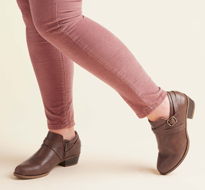 LifeStride Adley Shootie - Whiskey