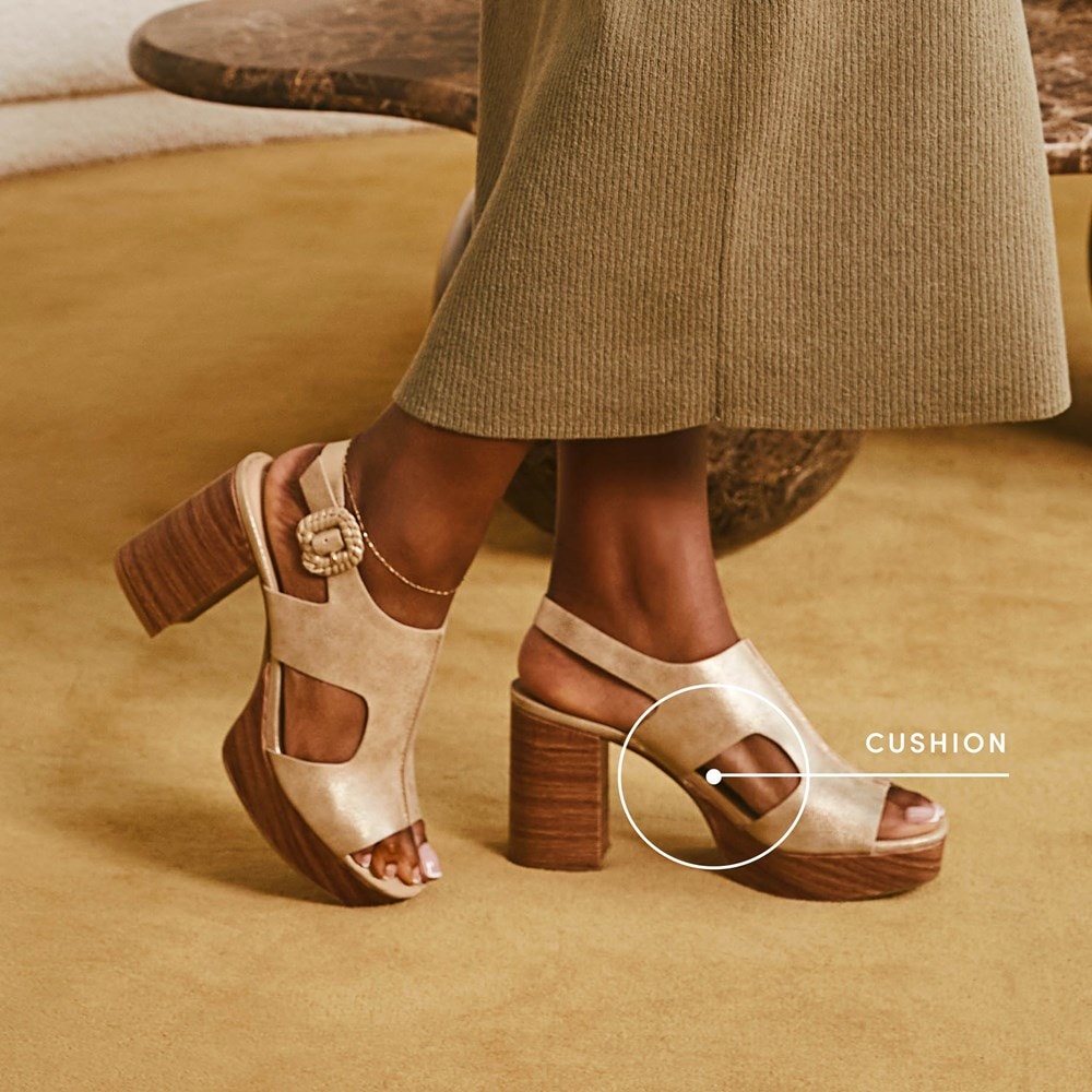 LifeStride Audra Block Heel Sandal - Cuoio Taupe Fabric