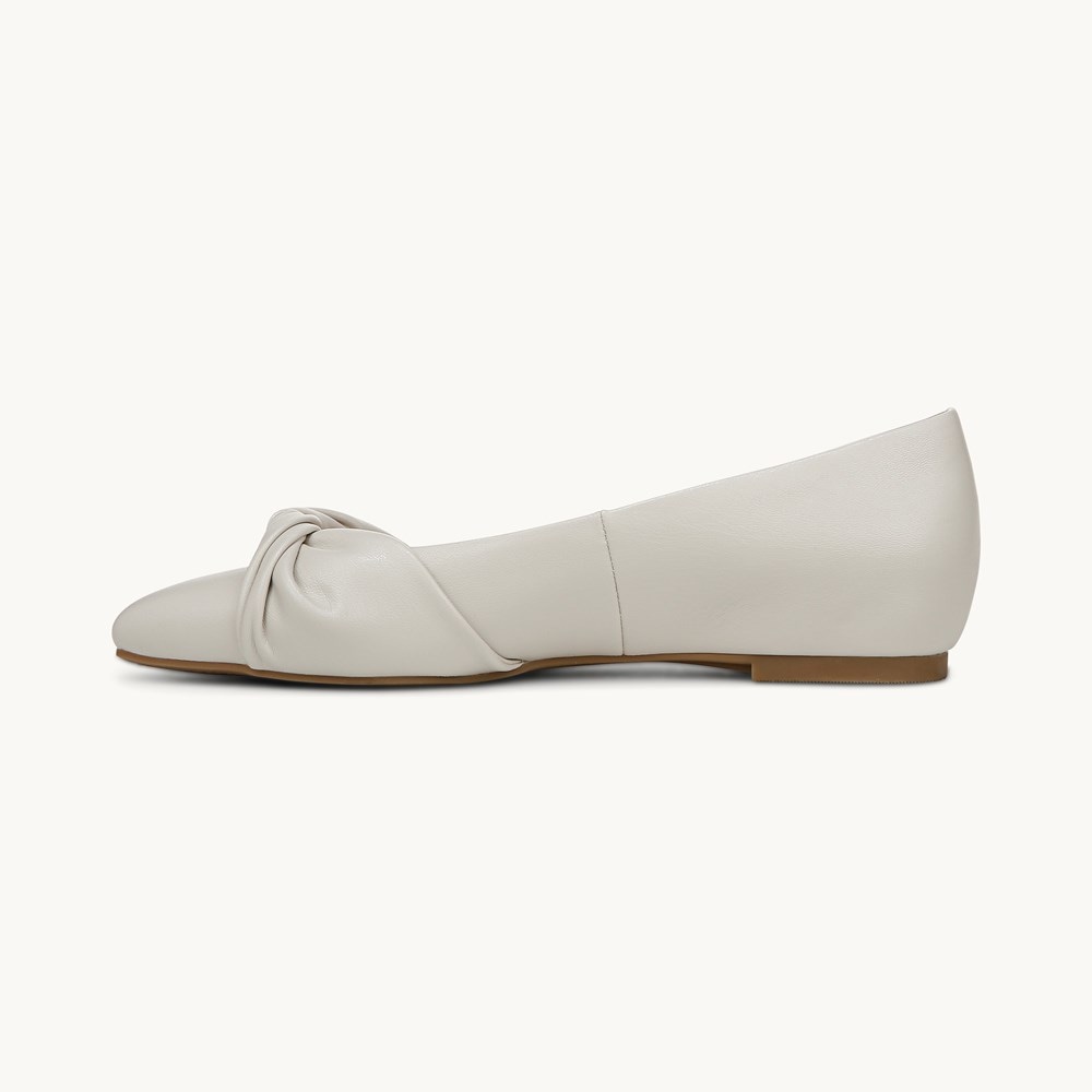 LifeStride Palm Ballet Flat - Bone Faux Leather