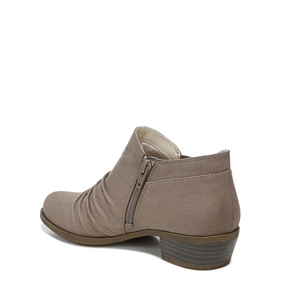 LifeStride Aurora Shootie - Mushroom Fabric