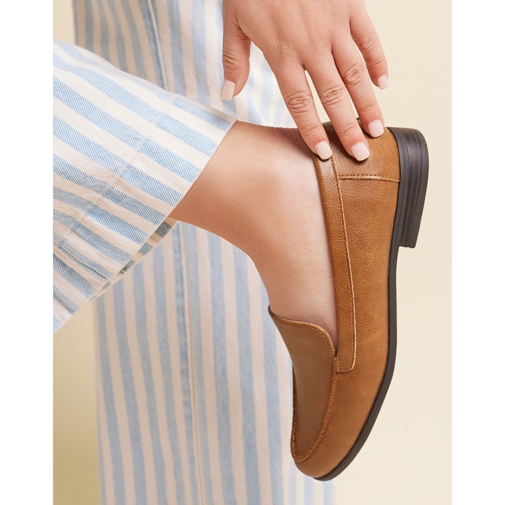 LifeStride Margot Loafer - Tan