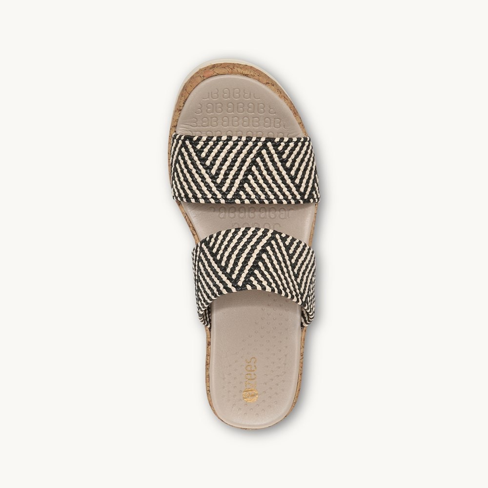 LifeStride Resort Wedge Sandal - Black/Multi Raffia Fabric