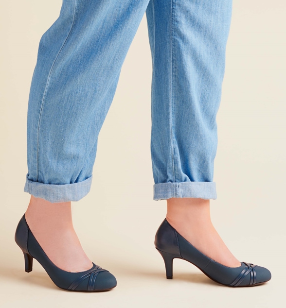 LifeStride Pascal Pump - Lux Navy
