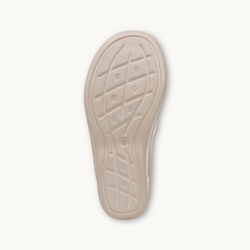 LifeStride Smile 3 Wedge Sandal - Bright White Stretch Fabric