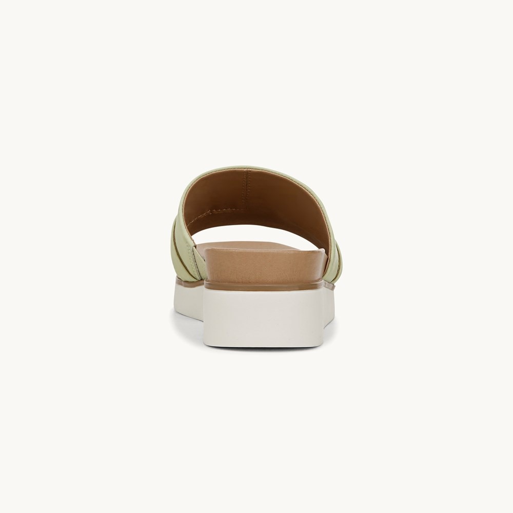 LifeStride Genevieve Flat Sandal - Palm Green Faux Leather