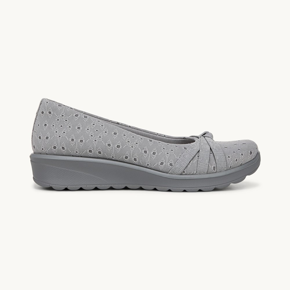 LifeStride Gem 2 Slip On - Grey Floral Dot Fabric