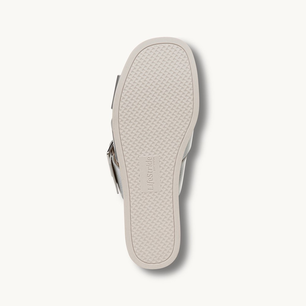 LifeStride Getaway Sandal - Silver Faux Leather