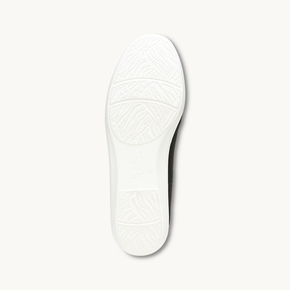 LifeStride Next Level Moccasin - Black Fabric