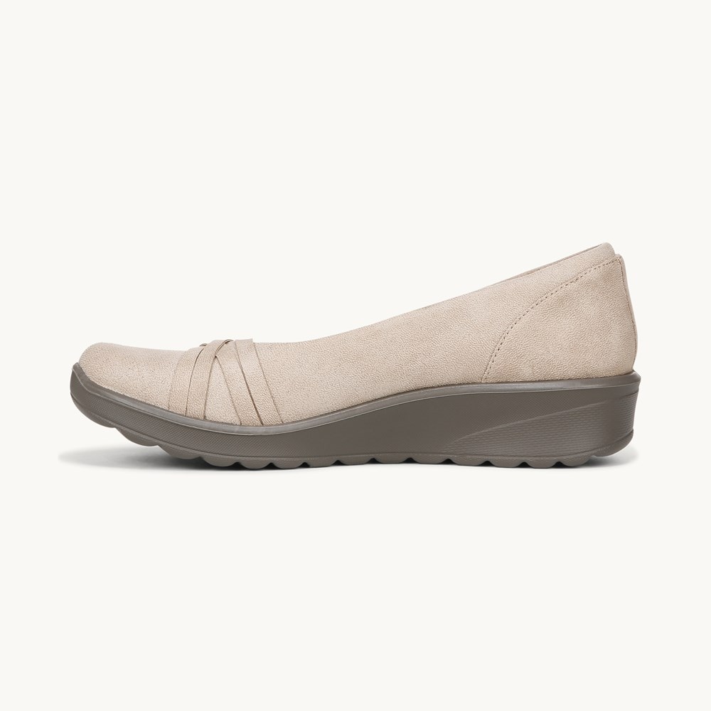 LifeStride Goody Slip On - Beige Fabric